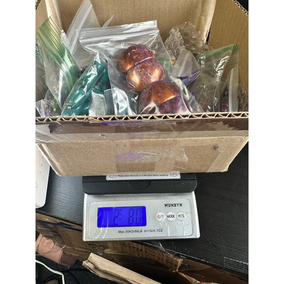 Shades of Green and Purple Jewelry Lots. Pre-Owned and Vintage. - Picture 9 of 16